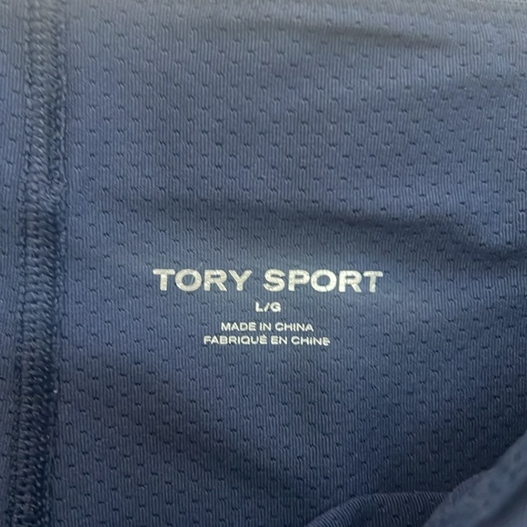 Women’s Tory Sport Golf skirt ⛳️ w/ built in shorts. Sz: Large - Picture 2 of 7